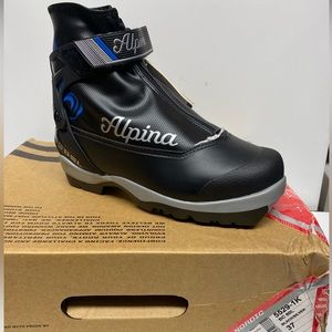 Ladies Alpina Backcountry XC Boots Euro Size 37